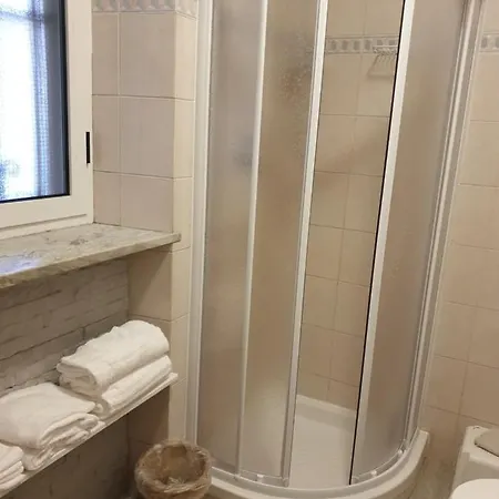 公寓 G.v 诺瓦拉